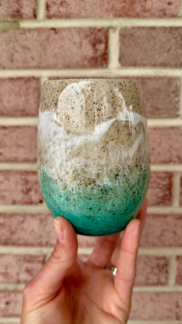 Ocean Resin Cup with Real Shells | Coastal Drink ware | Epoxy | 20 oz