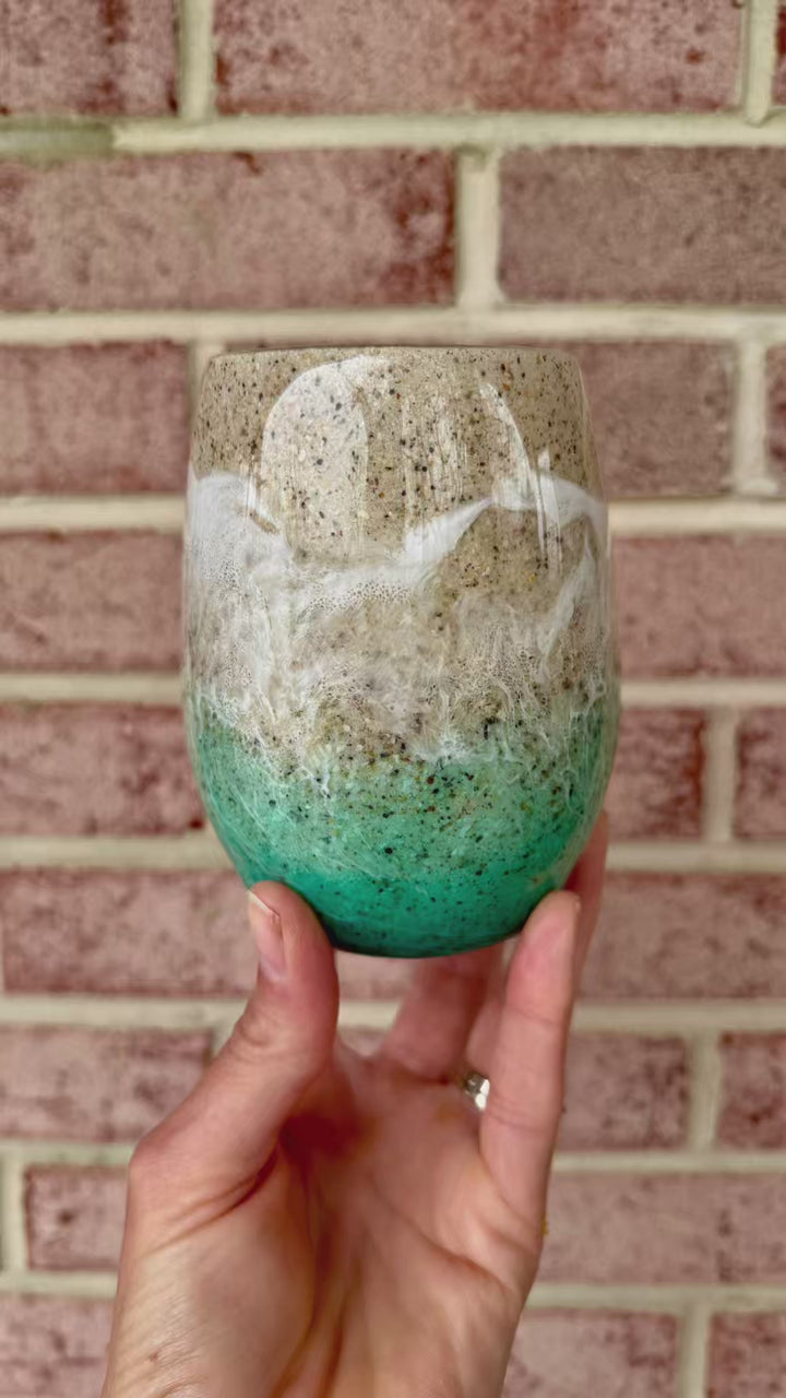 Ocean Resin Cup with Real Shells | Coastal Drink ware | Epoxy | 20 oz